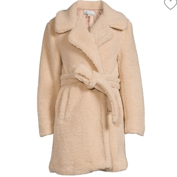 HOST PICK!!! ✨Design History Lila Faux Fur Belted Beige Coat Small - Picture 2 of 7